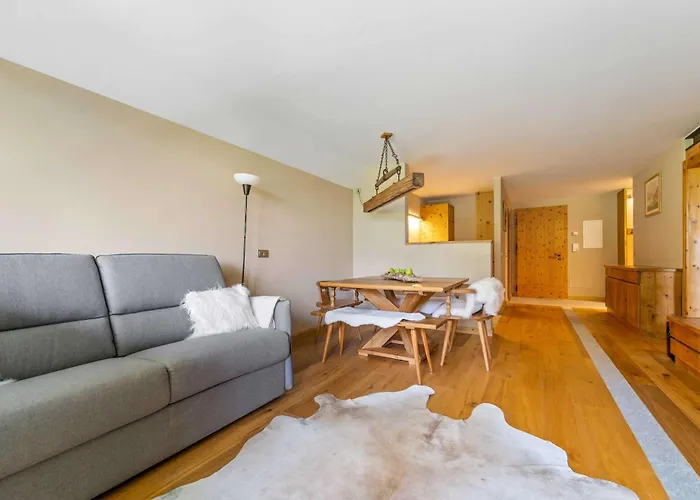 Appartamento Chic Wellness And Balcony Maloja