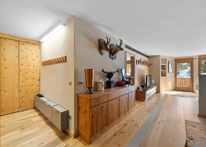 Chic Wellness And Balcony *